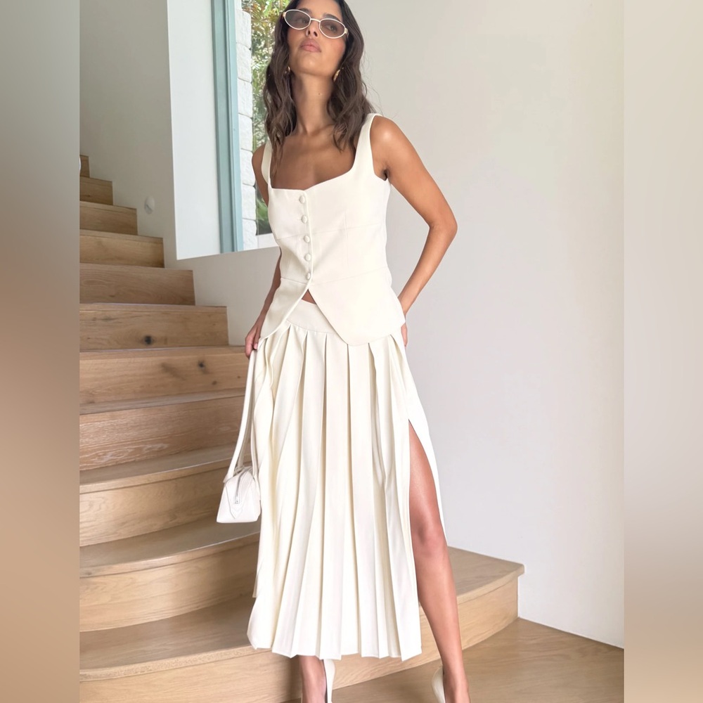 Meshki SUNNY Elegant Cream Sleeveless SET